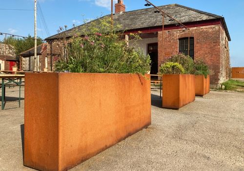 Corten planter